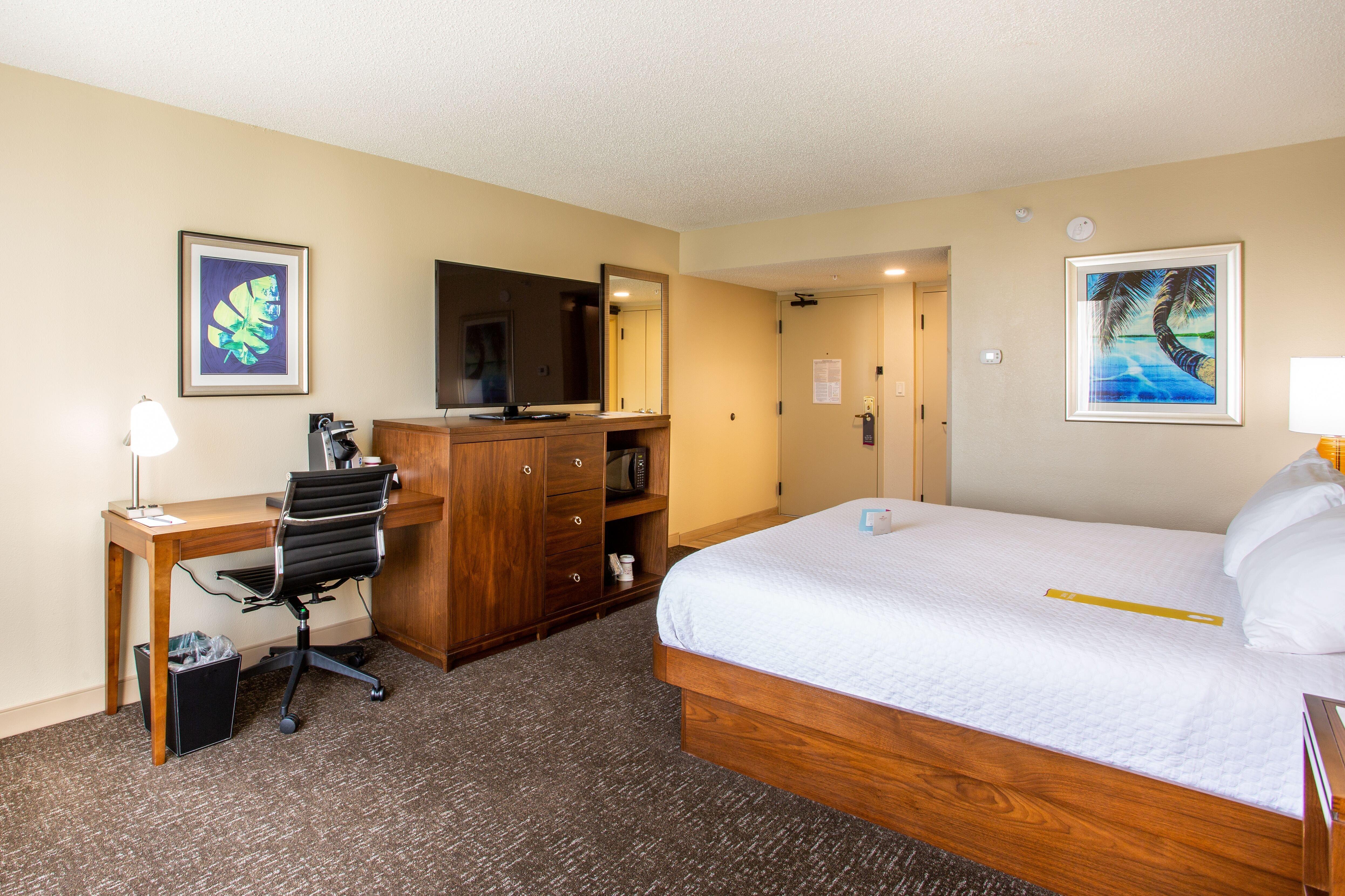 Doubletree By Hilton Fort Myers At Bell Tower Shops Extérieur photo